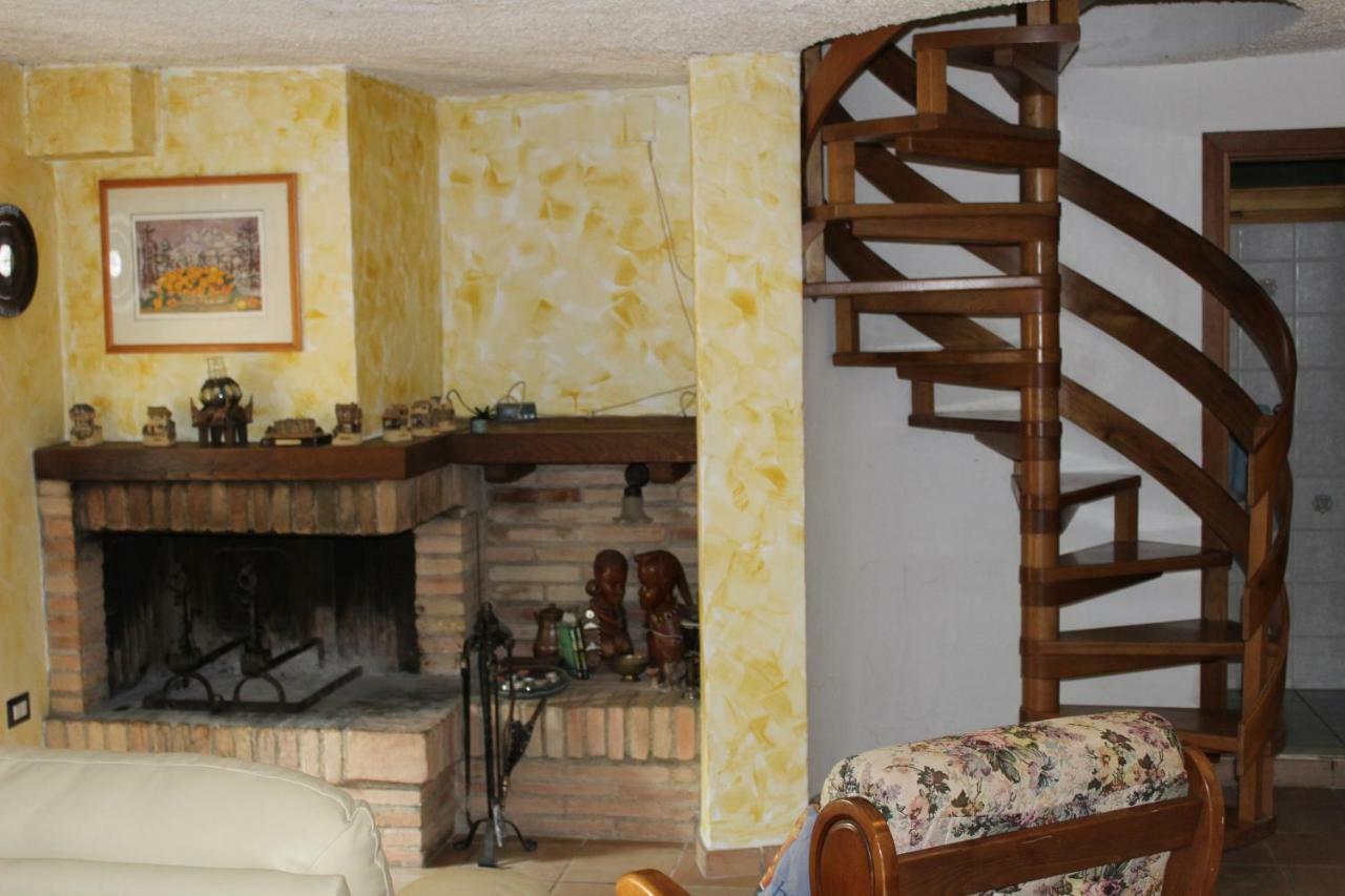 Casa Ruggy Apartment Перуджа Екстериор снимка